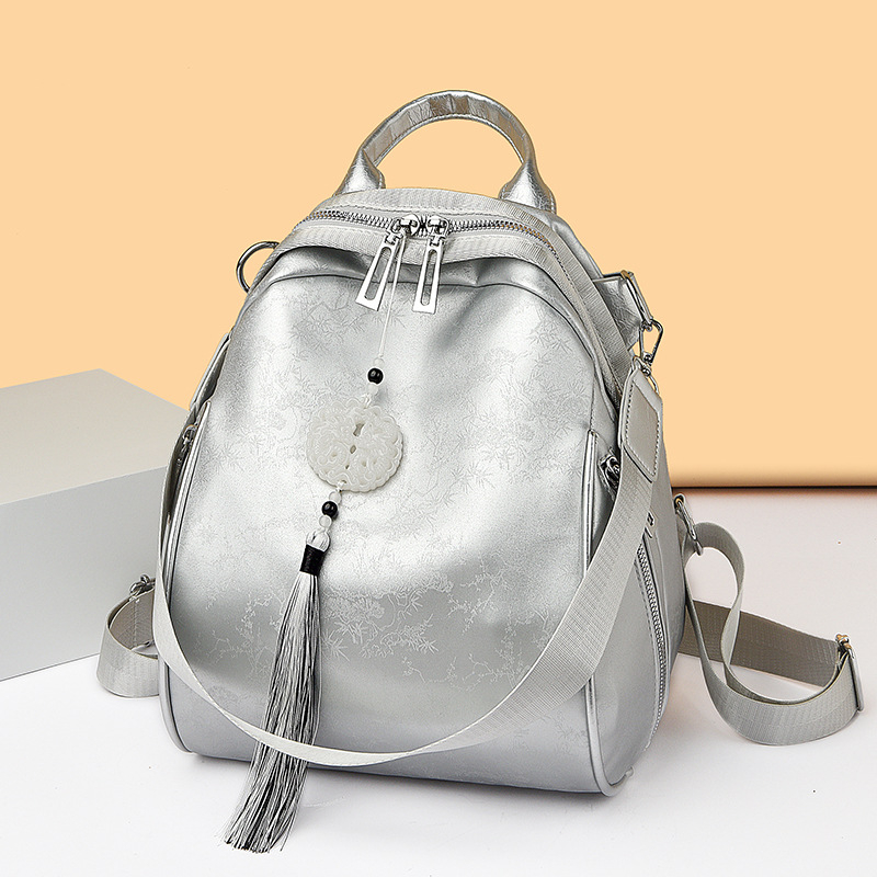 Skolas soma ar literāro ķīniešu stilu, PU materiāls, poliestera iekšējā odere, rāvējslēdzēja atvērums, iekšējās kabatas: slepenā rāvējslēdzēja kabata un telefona kabata