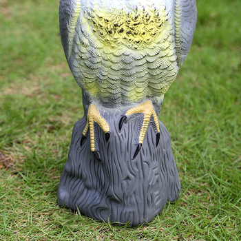 Модел орел за прогонване на птици - реалистичен PE материал, идиличен стил, тегло 360 g, опаковка 12 бр