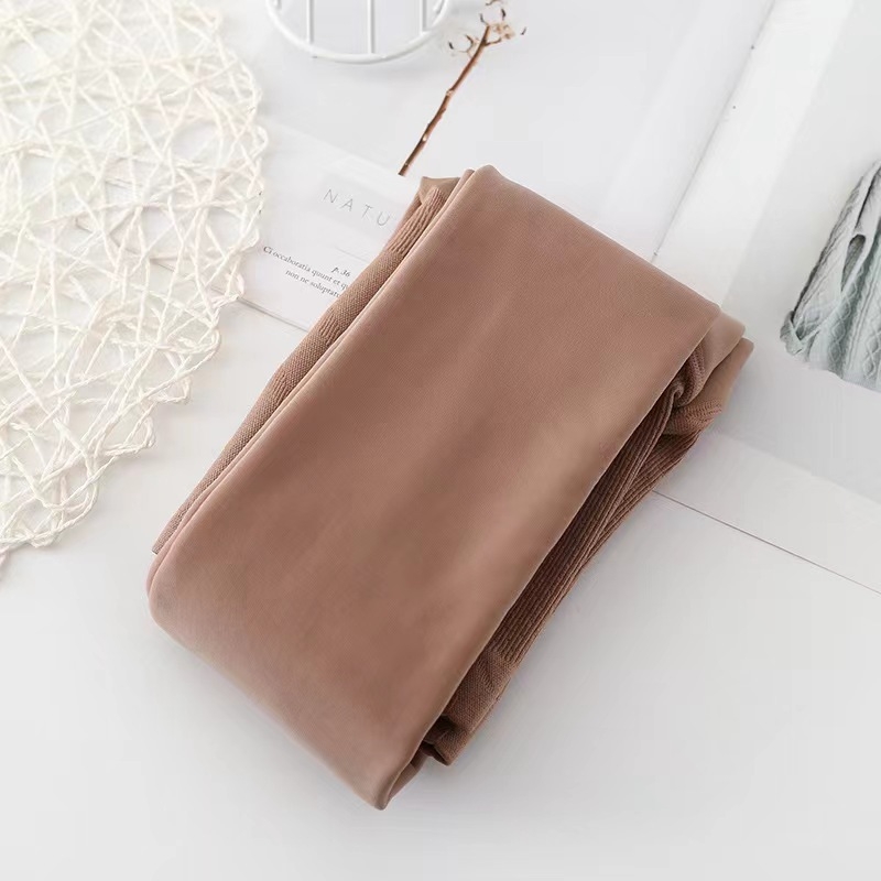 Нейлонови чорапогащи с поларено вътрешно покритие за повдигане и оформяне, плътни, едноцветни, съдържание на нейлон 70–80%