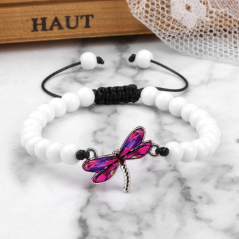 Keverék anyagú karkötő gyöngyökkel és horgolt kötésekkel, állítható, motívumok: virág, masni és rovar