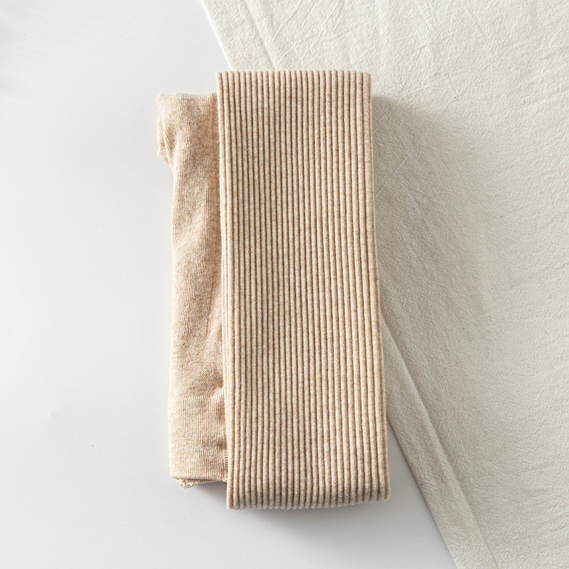 Bavlnené pletené legíny s vertikálnymi prúžkami (stredná hrúbka, proti trenie, s nohami, 3/4 dĺžka)