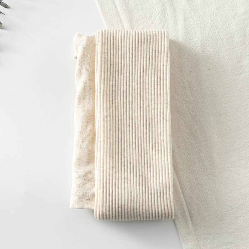 Bavlnené pletené legíny s vertikálnymi prúžkami (stredná hrúbka, proti trenie, s nohami, 3/4 dĺžka)