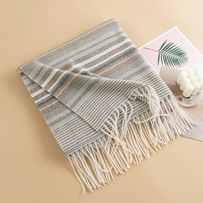 Šal s resicama, imitacija kašmira (polyester), warp-knit, zimsko grijanje, zaštita od sunca i prašine