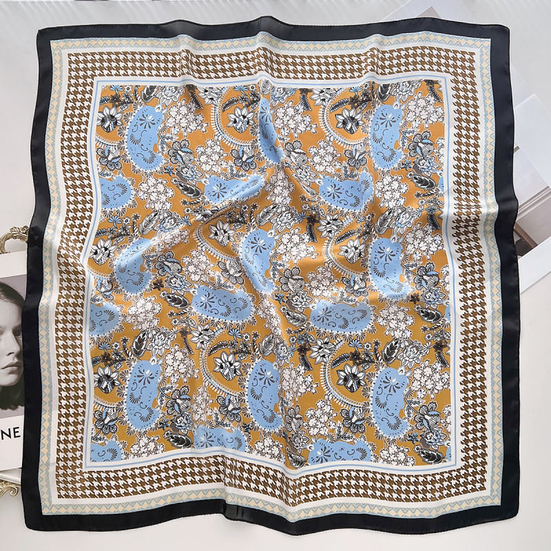 Selyemszerű négyszögletes sál, könnyű, nyomtatott dizájn, poliészter warp-kötésű anyag, 2025 tavaszi kiadás