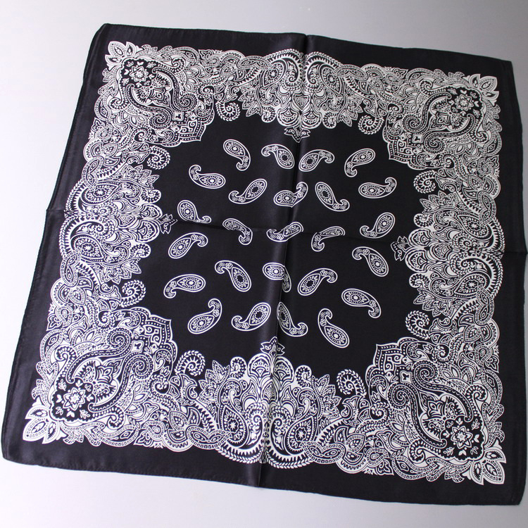 Φουλάρι από Mulberry μετάξι, σατινέ ύφανση, vintage ρετρό λογοτεχνικό στυλ, μάρκα Musk; προέλευση Hangzhou; διατηρεί τη ζέσταση, προστασία από τον ήλιο και τη σκόνη; Άνοιξη–Φθινόπωρο