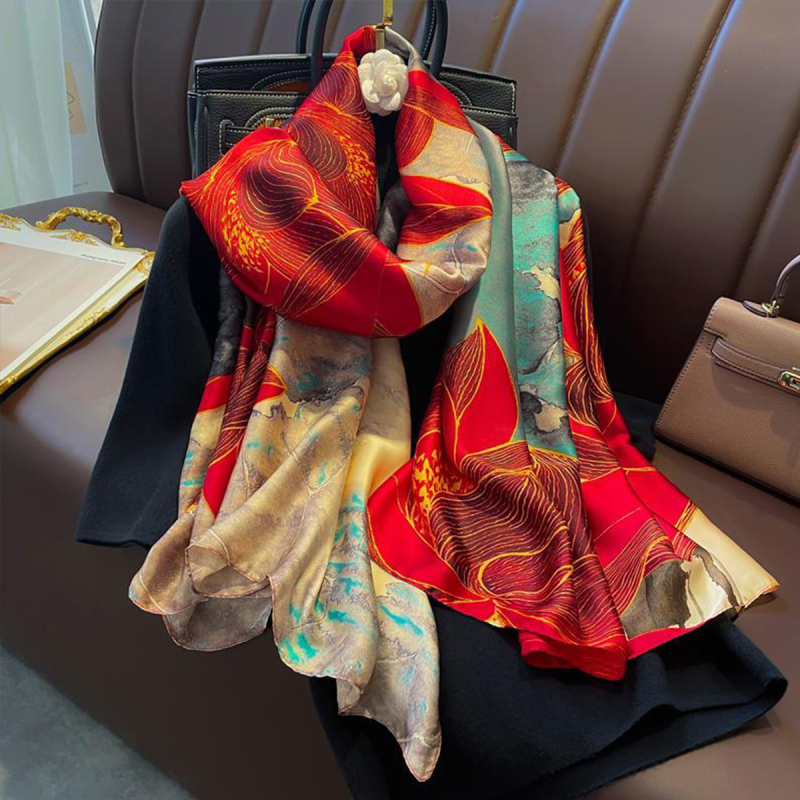 Poliészter nyomtatott sál, egyszerű szövés, könnyű, 2024 tavaszi kollekció