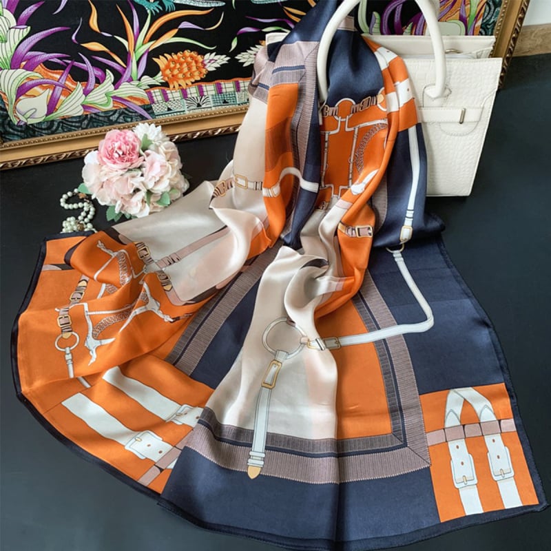 Poliészter nyomtatott sál, egyszerű szövés, könnyű, 2024 tavaszi kollekció