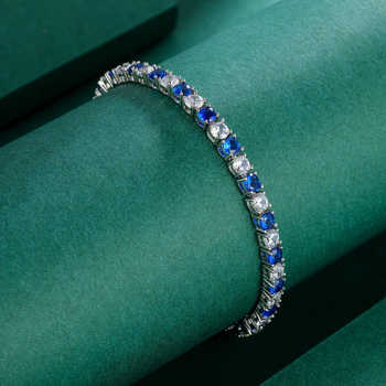 Angel Girl réz karkötő – uniszex, kézre szánt ékszer, elektroplatált, személyes stílus, 2024 tavasz