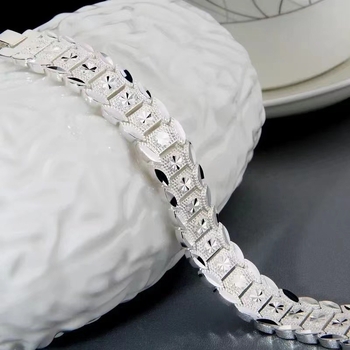 Unisex široka narukvica s dizajnom europske kovanice, bakar-plastika materijal, elektroplatirani završetak