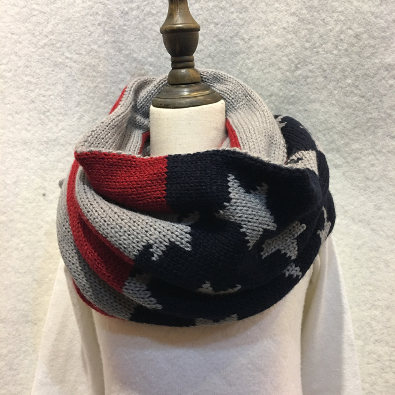 Kétrétegű kötött sál csillag mintával, akril anyag, téli meleg