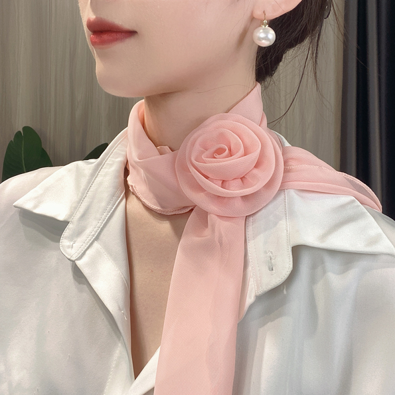 Șal din satin cu motif trandafir, subțire, accesoriu de vară în stil fashion commuter, brand Other, material satin, lansare vară 2022