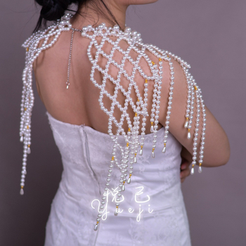 Šal s perlama i resicama, materijal: najlon-svila; pletenje: twill; uzorak: jednobojan; prilagodljiv