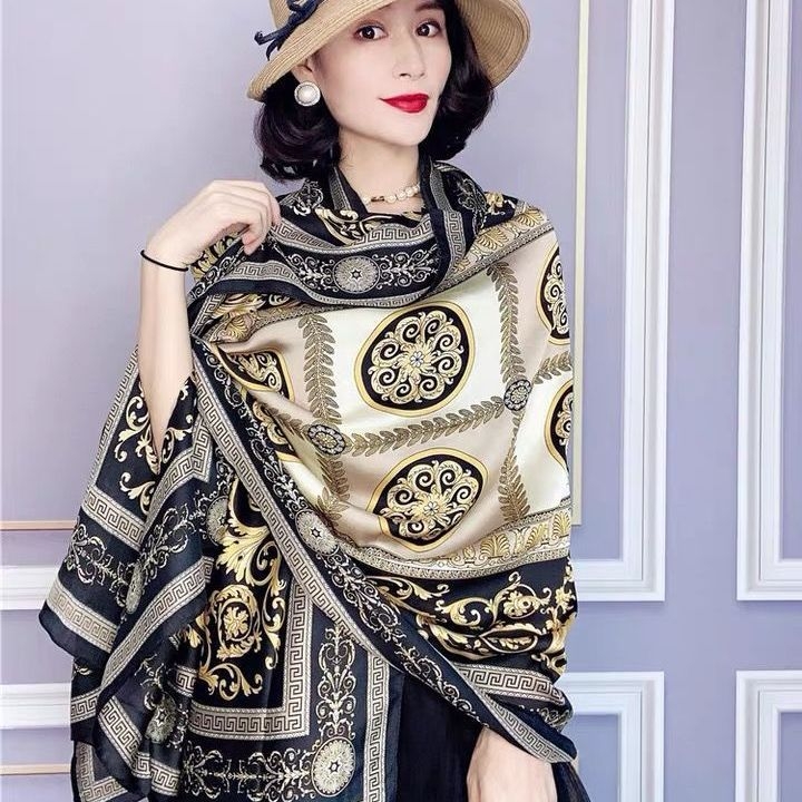 Hosszú imitált selyemsál, őszi–téli meleg, pulóver-kabát stílusú kapucnis, krepp szövet, poliészter anyag (>96%)