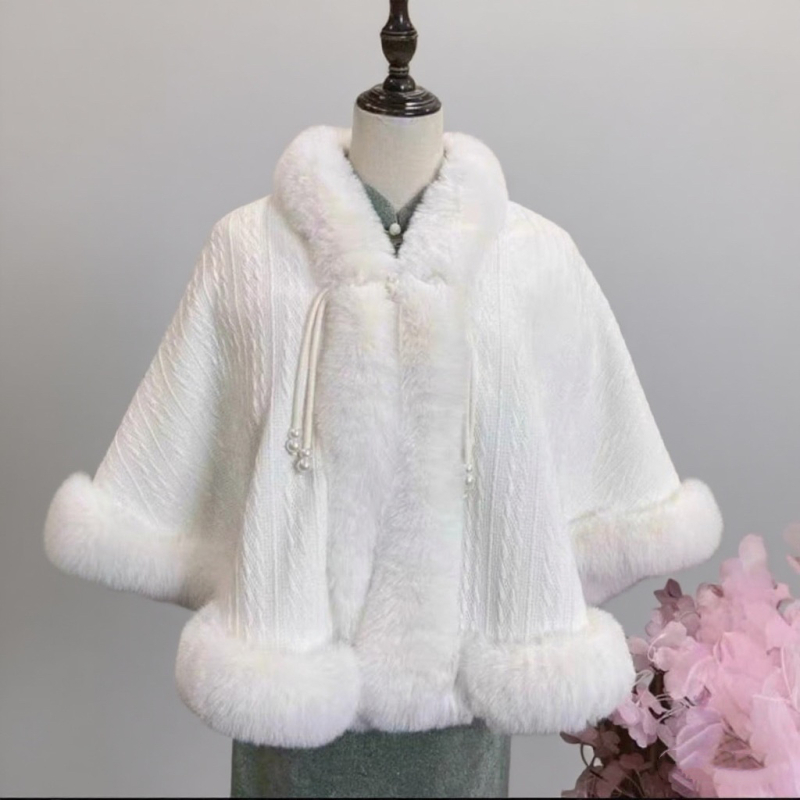 Vuneni ogrtač s flisa podstavom i kragnom od umjetne krzna, elegantan ženski stil, univerzalna duljina (Materijal: vuna; Pletenje: Twill; Uzorak: Monokroman; Obrada: Jacquard; Sezona: jesen/zima)