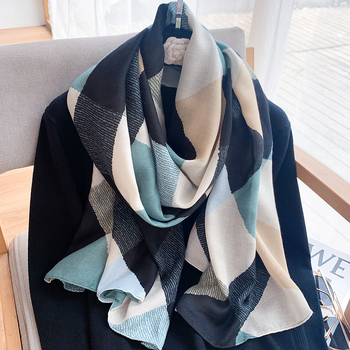 Шал от памук и лен, геометричен принт, плоско тъкане, елегантен стил, поддържа топлина