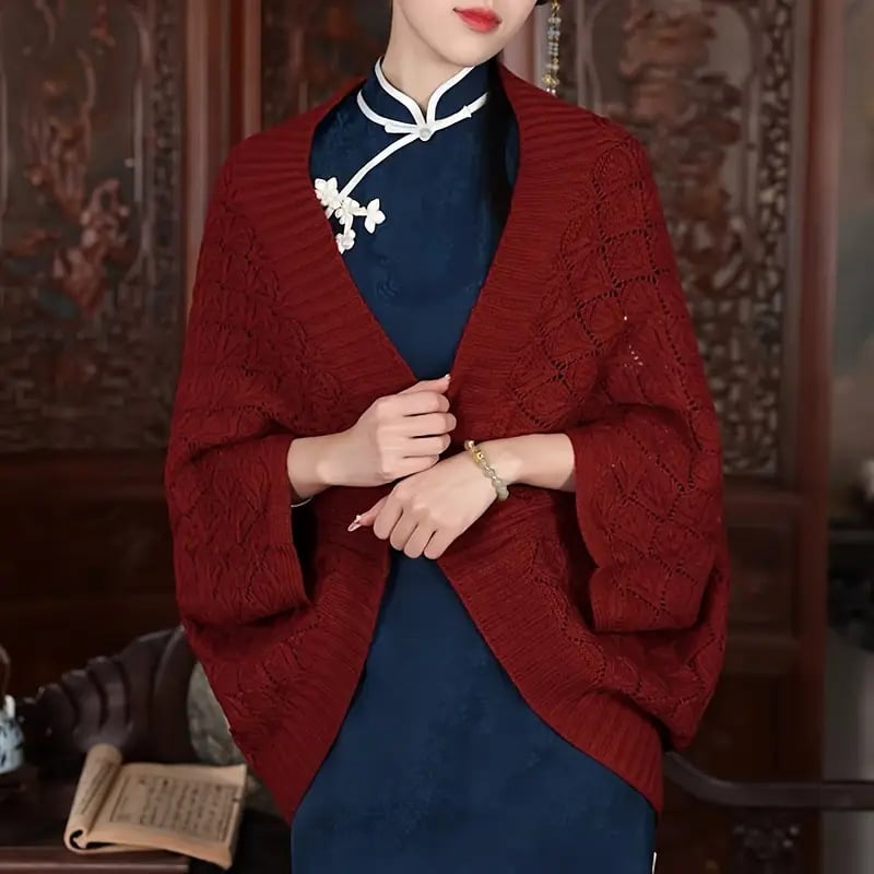 Șal-cardigan cu decor inspirat de o rochie chinezească — poliester, tricot warp, jacquard, funcție decorativă