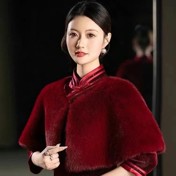 Női elegáns pulóver-köpeny cheongsam díszítéssel, poliészter, téli–őszi szezonra, meleg, szatén felület