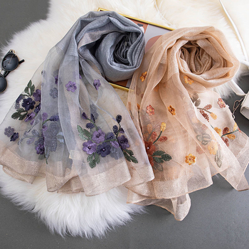 Selyemsál Begónia hímzett motívummal, satén szövés, 51–60% selyemtartalom, művészi retro és etnikus kínai stílus, nyárra