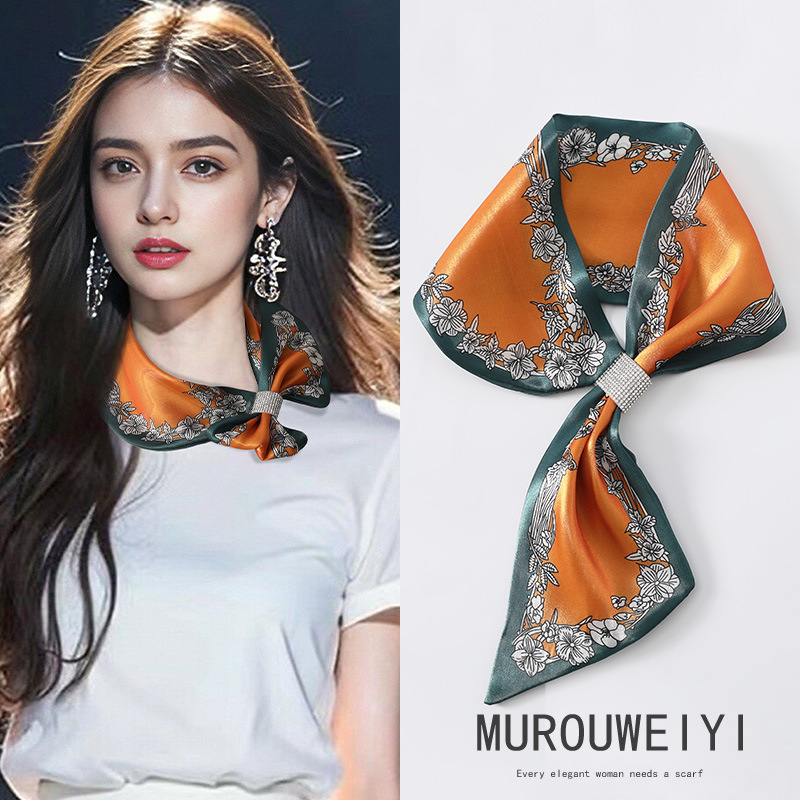 Dugi šal s ukrasnom vrpcom za vrat i gumicom za kosu, poliester; tkanje: ravno tkanje; obrada: tie-dye; stil: gradska moda; sezona: ljeto 2024