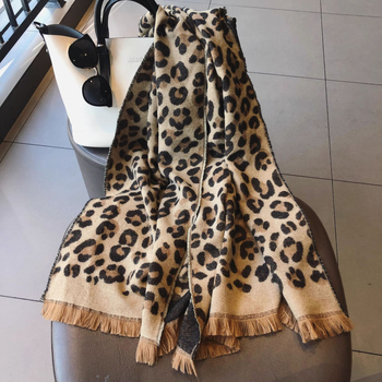 Šal s leopardim uzorkom, dvostrani, s resicama, jednostavan pleteni, topao zimski dodatak — imitacija kašmira (polietester) s viskozom ≤10%