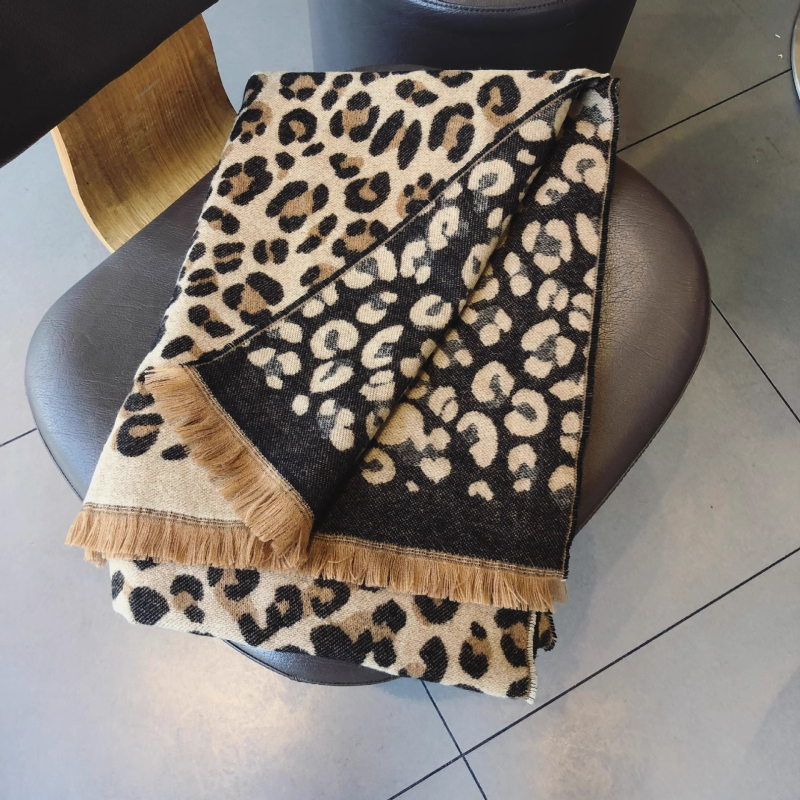Šal s leopardim uzorkom, dvostrani, s resicama, jednostavan pleteni, topao zimski dodatak — imitacija kašmira (polietester) s viskozom ≤10%