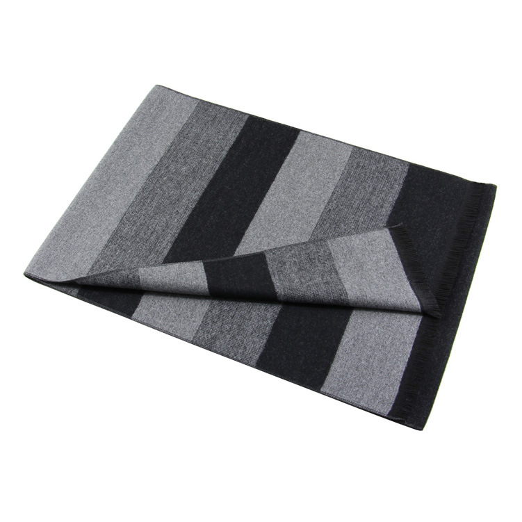 Muški šal s prugama, jacquard od imitacije kašmira, mješavina viskoze i poliestera, održava toplinu zimi.