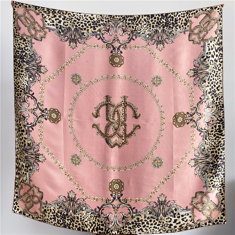 Selyem négyzet alakú sál leopard mintás gradációval, 100% selyem, sima szövéssel, négyzet alakú, friss és édes stílus