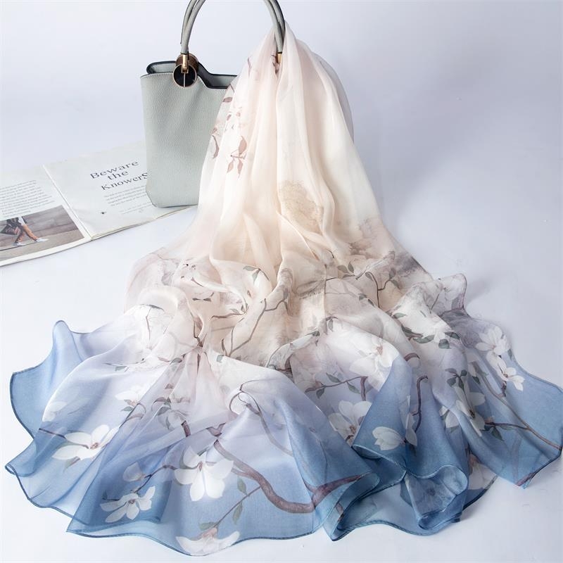 Mulberry-selyem sál, négyzet alakú, egyszerű szövés, virágos mintás, 2024 tavasz