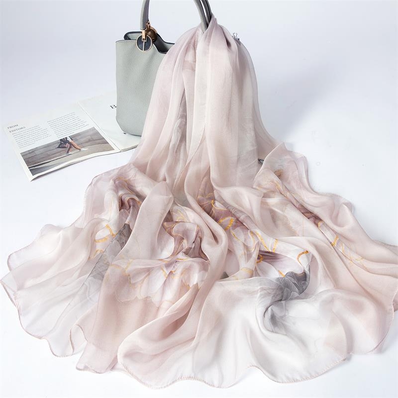 Mulberry-selyem sál, négyzet alakú, egyszerű szövés, virágos mintás, 2024 tavasz