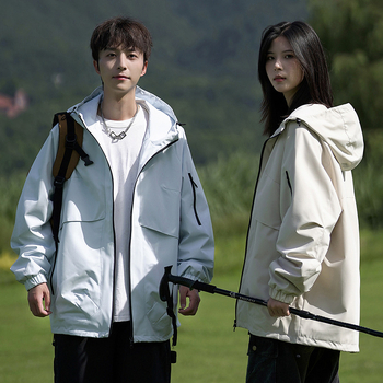 Ανδρικό soft shell μπουφάν, φαρδιά γραμμή, πολυεστερικό ύφασμα, μονόμπροστο κουμπί, πλαϊνές τσέπες