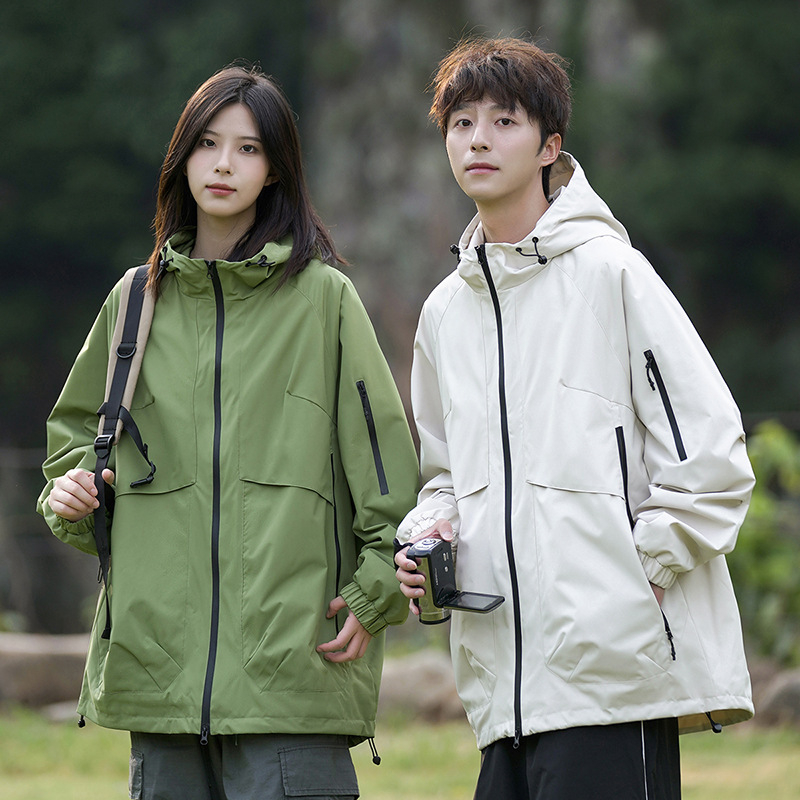 Ανδρικό soft shell μπουφάν, φαρδιά γραμμή, πολυεστερικό ύφασμα, μονόμπροστο κουμπί, πλαϊνές τσέπες