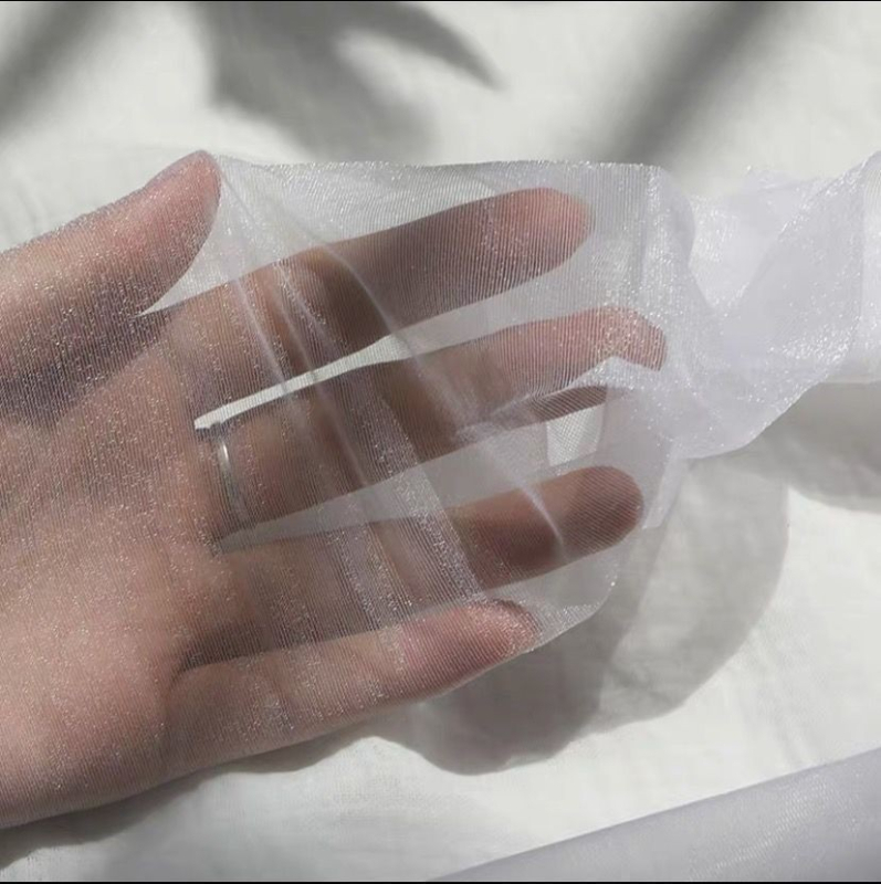 Чорапогащи от нейлон с Core-Spun прежда, тънки, едноцветни, оформят силуета (Core-Spun; Нейлон 90–95%; Тънкост: тънки; Модел: едноцветен; Чат: едностранен)