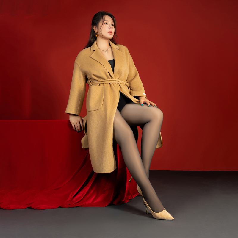 Velúr harisnya formázáshoz, vastagított, nylon 80–90%