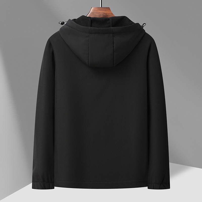 Kapucnis dzseki fleece béléssel, vastag és meleg, cipzáras záródás, álló gallér, külső poliészter