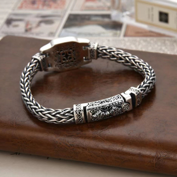 Bakrena ručno pletena narukvica s motivom Vajra, geometrijski dizajn, ljeto 2024