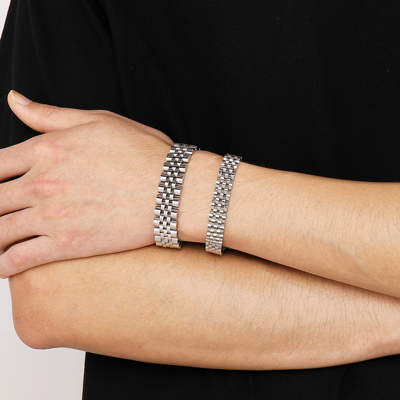 Karkötő (Vákuumozott bevonat, titánacél, állítható, uniszex, geometriai design)