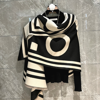 Šalikas iš imitacinio kašmyro, medvilnės-poliesterio mišinys, warp mezginys jacquard, keturių sezonų šiluma, minimalistinis, aukštos kokybės mados aksesuaras