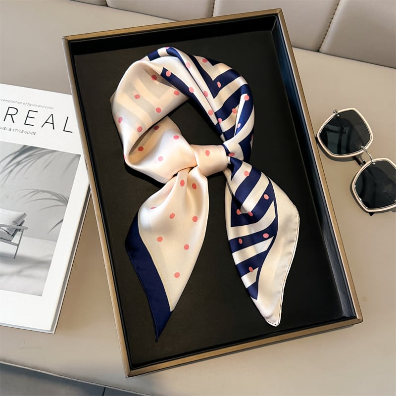 Φθινοπωρινό τετράγωνο φουλάρι πολυεστέρα – Plain Weave, vintage λογοτεχνικό ρετρό στυλ, ύφασμα πολυεστέρα (>96%)