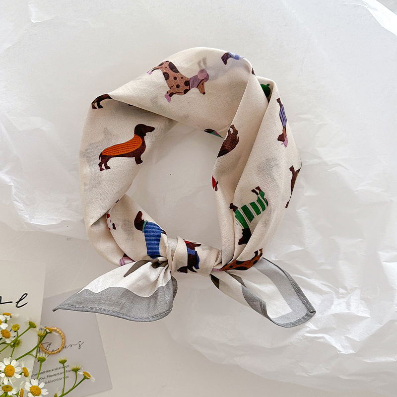 Kokvilnas kvadrātšalle - Warp knitting, 100% kokvilna, Drukāts dizains, Pavasara 2025 izlaidums