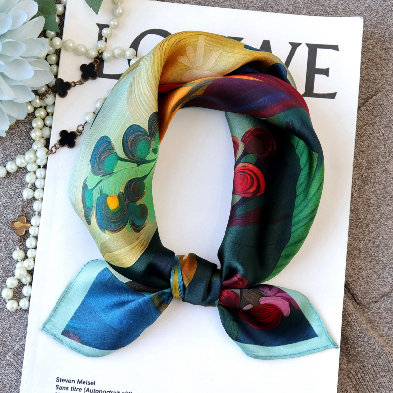 Τετράγωνο φουλάρι από σατέν μετάξι Mulberry με μοτίβο κήπου σε στιλ ζωγραφιάς λαδιού για το καλοκαίρι, διακοσμητικό αξεσουάρ για τον λαιμό