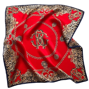 Kvadratinis šalikas paprastu audimu, šiltas, visoms metų laikams