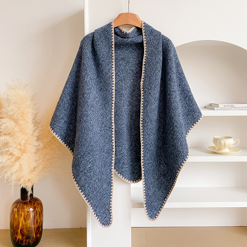 Moterų šalikas iš dirbtinio kašmyro, trikampė skara, warp-knit mezginys, poliesteris >96%, žiemai šiluma