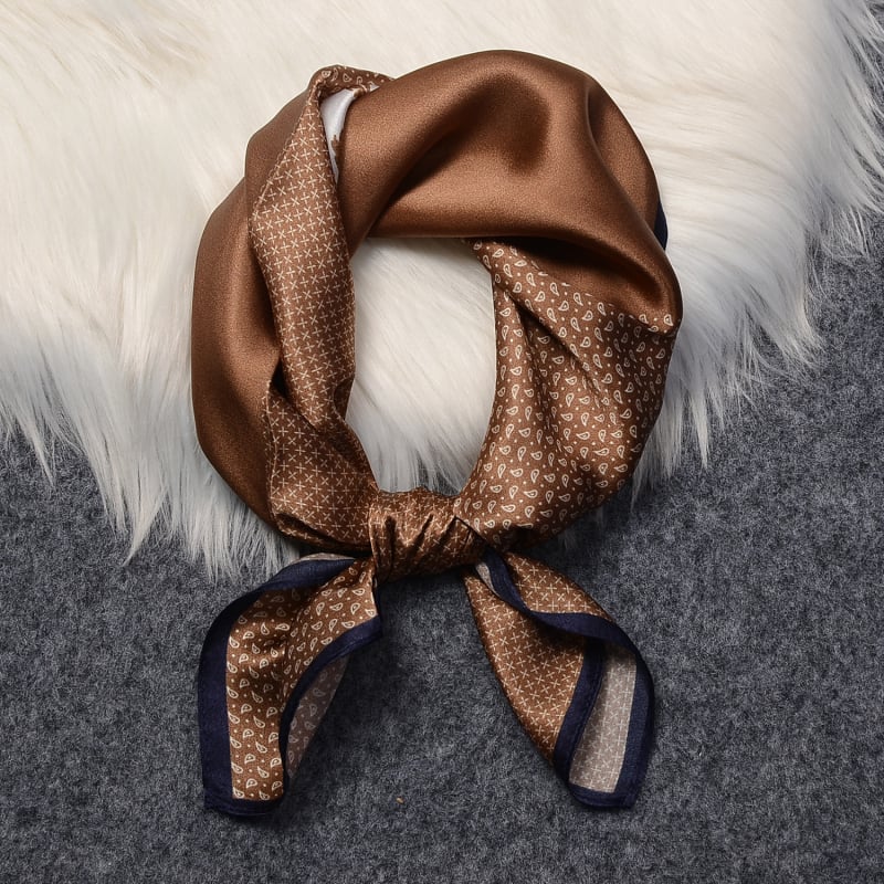 Μεταξωτό τετράγωνο φουλάρι – εκτύπωση, σατέν ύφανση, 100% μετάξι, άνοιξη 2023