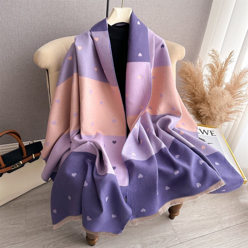 Moteriška dvipusė šalis su širdies formos tekstūra ir spalvų derinys, kašmyro imitacija, poliesterio ir medvilnės mišinys