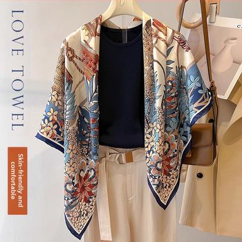 Kvadratinis šilko šalikas iš Mulberry šilko, satino audinys, rudens sezonas, kilmė Shaoxing, pritaikoma pakuotė su skalbimo etikečiais