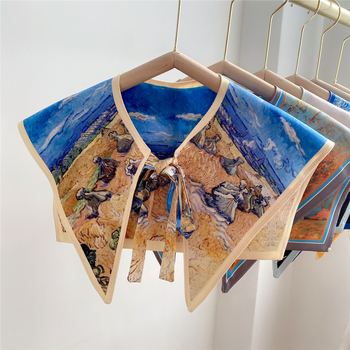 Peties skarelė - dekoratyvinis aksesuaras, twill audinys, daugiašalis forma, vidutinio ilgio, keturi metų laikai.