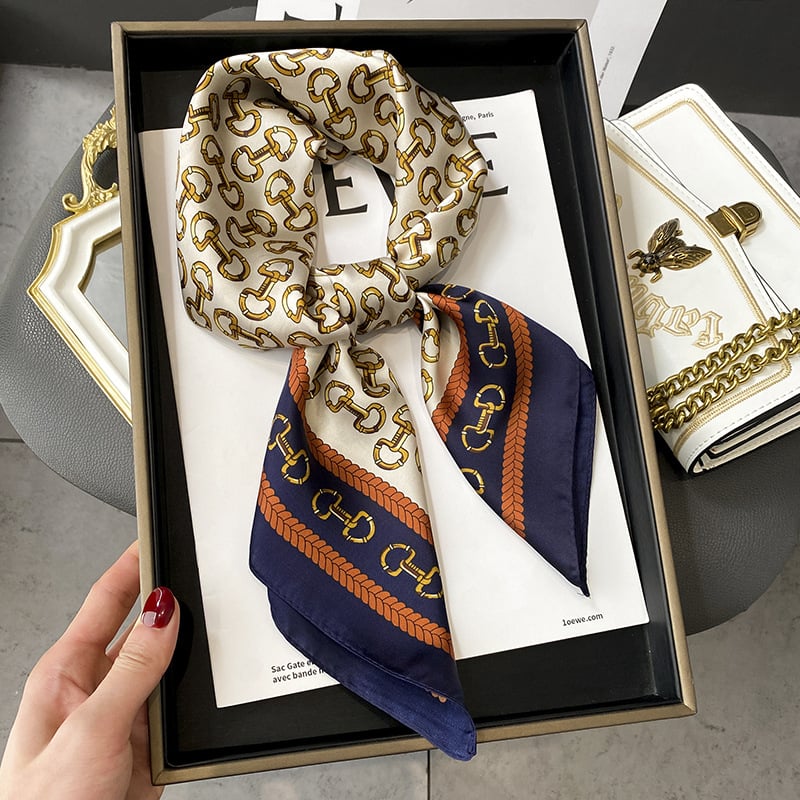 Τετράγωνη εσάρπα από πολυεστέρα, κατασκευασμένη με warp-knitting τεχνολογία, εκτυπωμένη, ευέλικτη και κομψή μινιμαλιστική για το καλοκαίρι