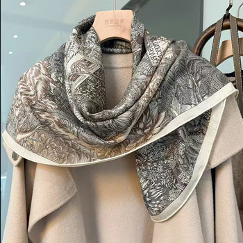 Vilnonis šalis su paprastu audimą, spauda, didelis kvadratas, asmeninis stilius, 2024 m. žiema