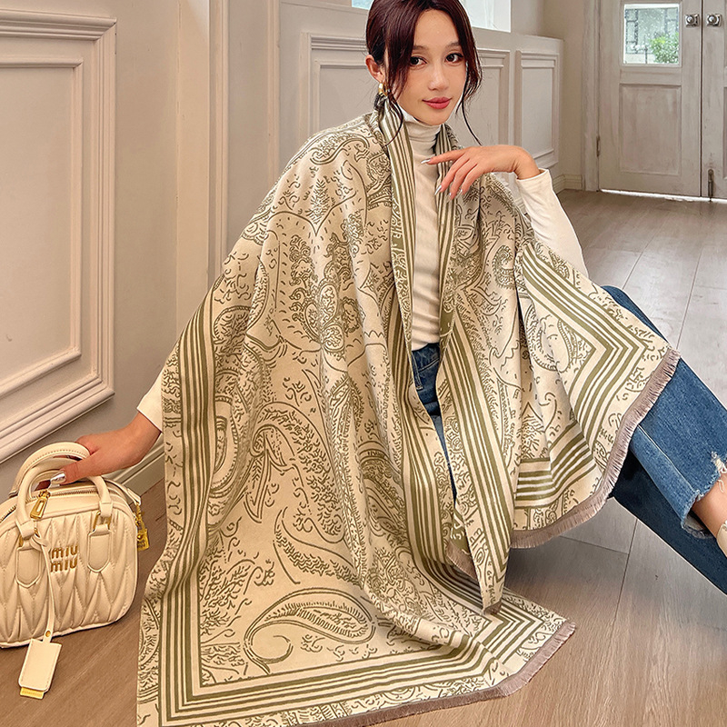 Moterų dirbtinio kašmyro šalis - šilta, warp mezgimas, Jacquard apdaila, medvilnės-poliesterio mišinys