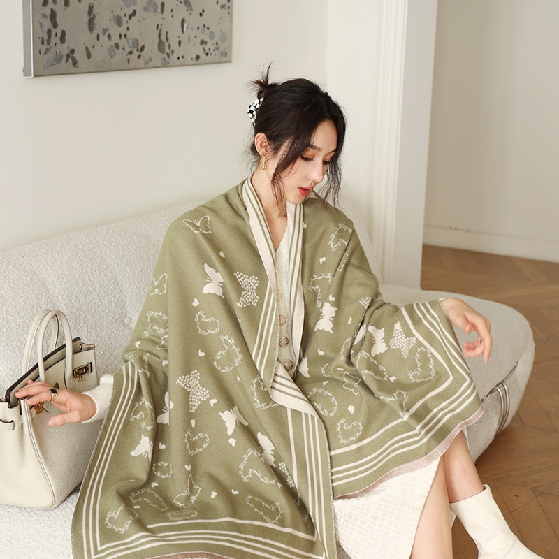 Moterų dirbtinio kašmyro šalis - šilta, warp mezgimas, Jacquard apdaila, medvilnės-poliesterio mišinys